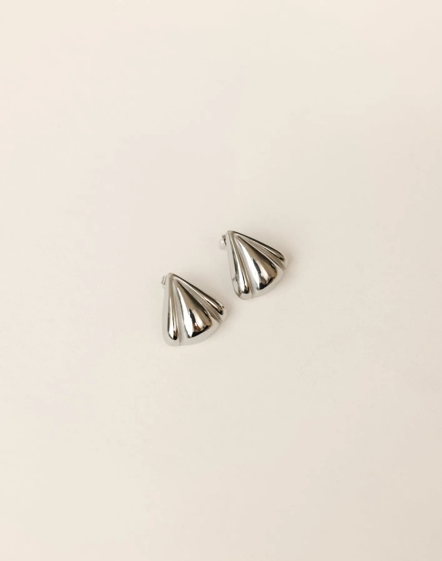 Abi Earrings (Silver)*CHARCOAL Sale