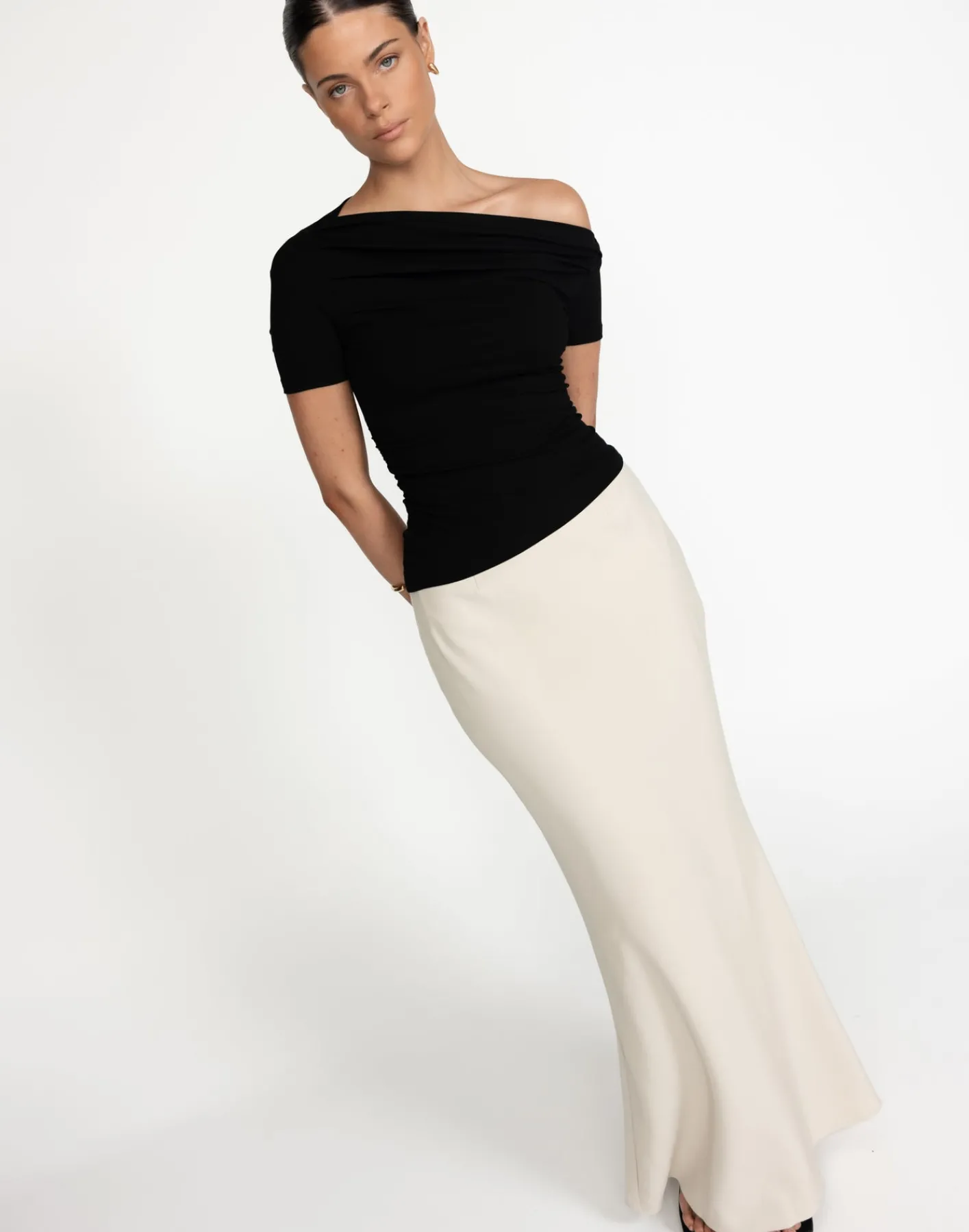 Ahliyah Top (Black)*CHARCOAL Clearance