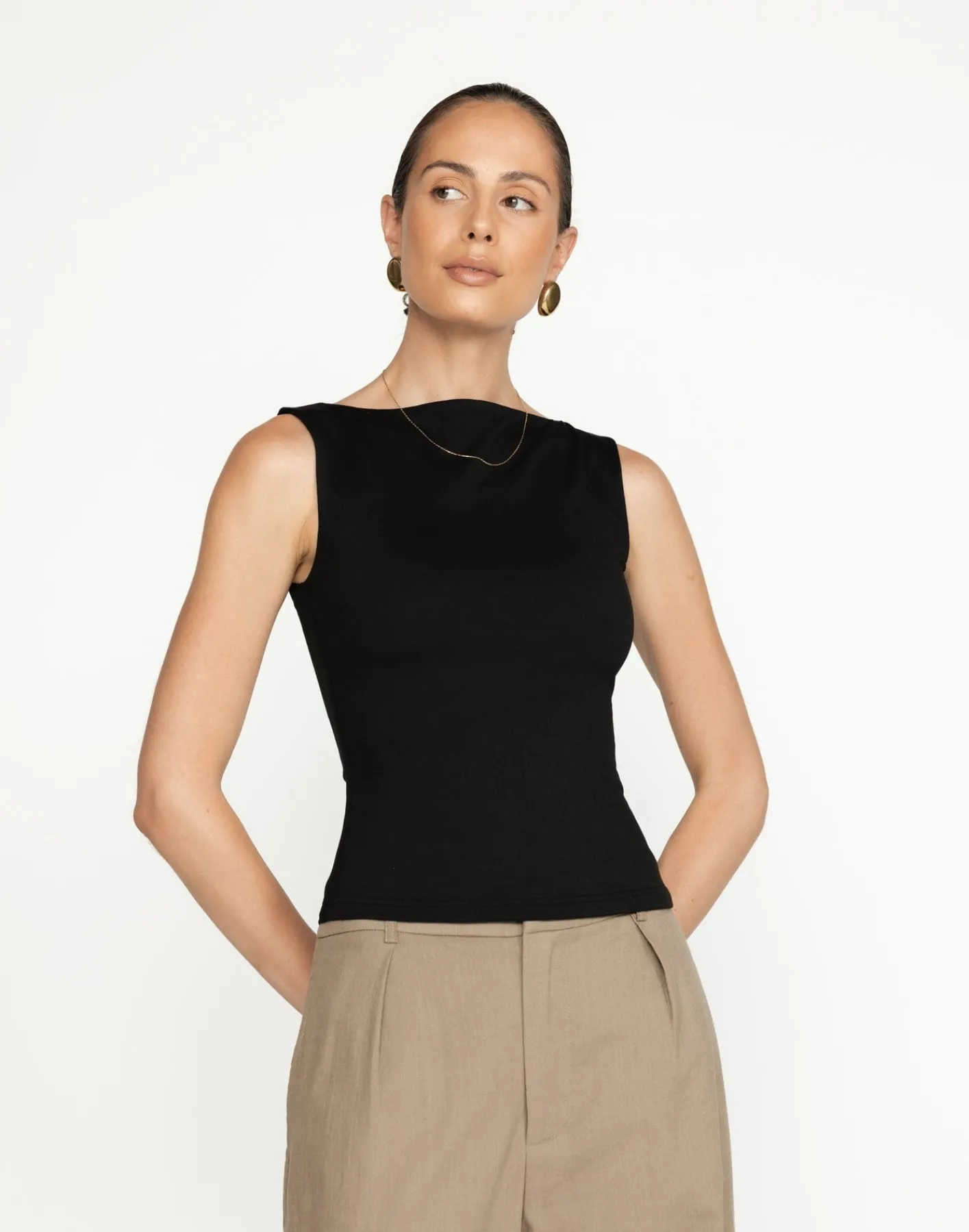Alda Top (Black)*CHARCOAL Outlet
