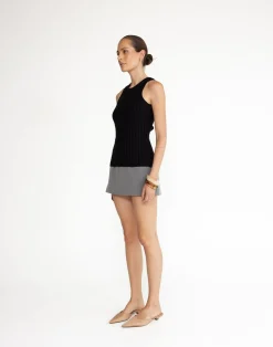 Allaine Top (Black)*CHARCOAL CLOTHING Fashion