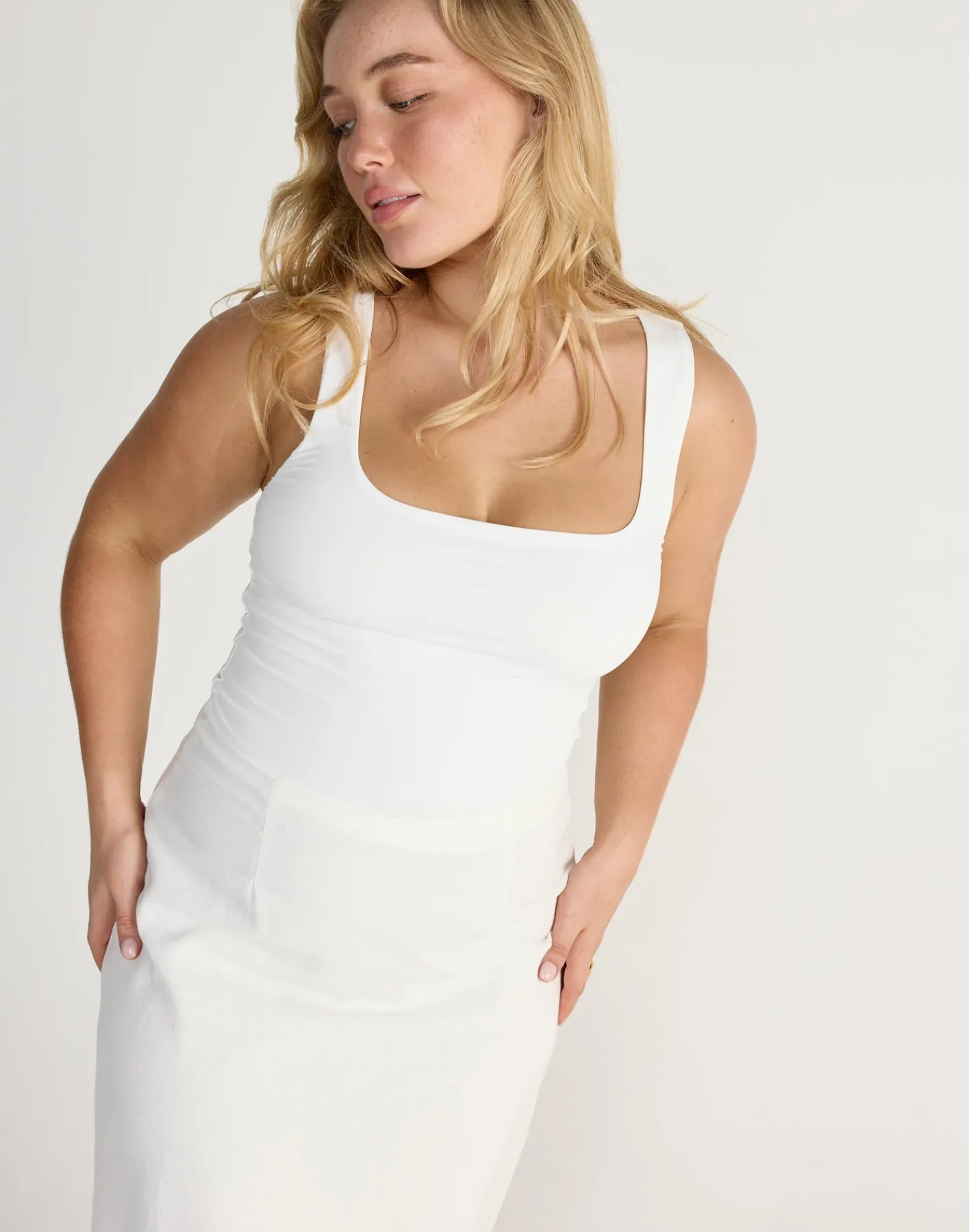 Alliance Top (White)*CHARCOAL Online