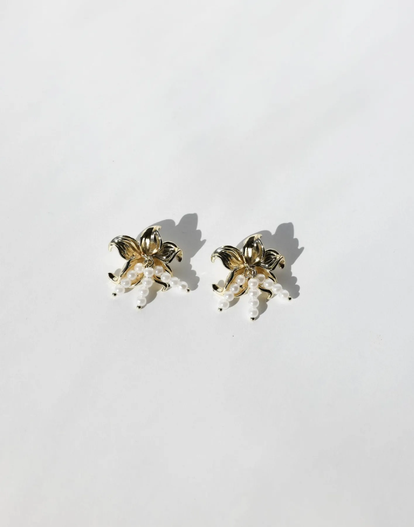 Blossom Earrings (Gold)*CHARCOAL Outlet