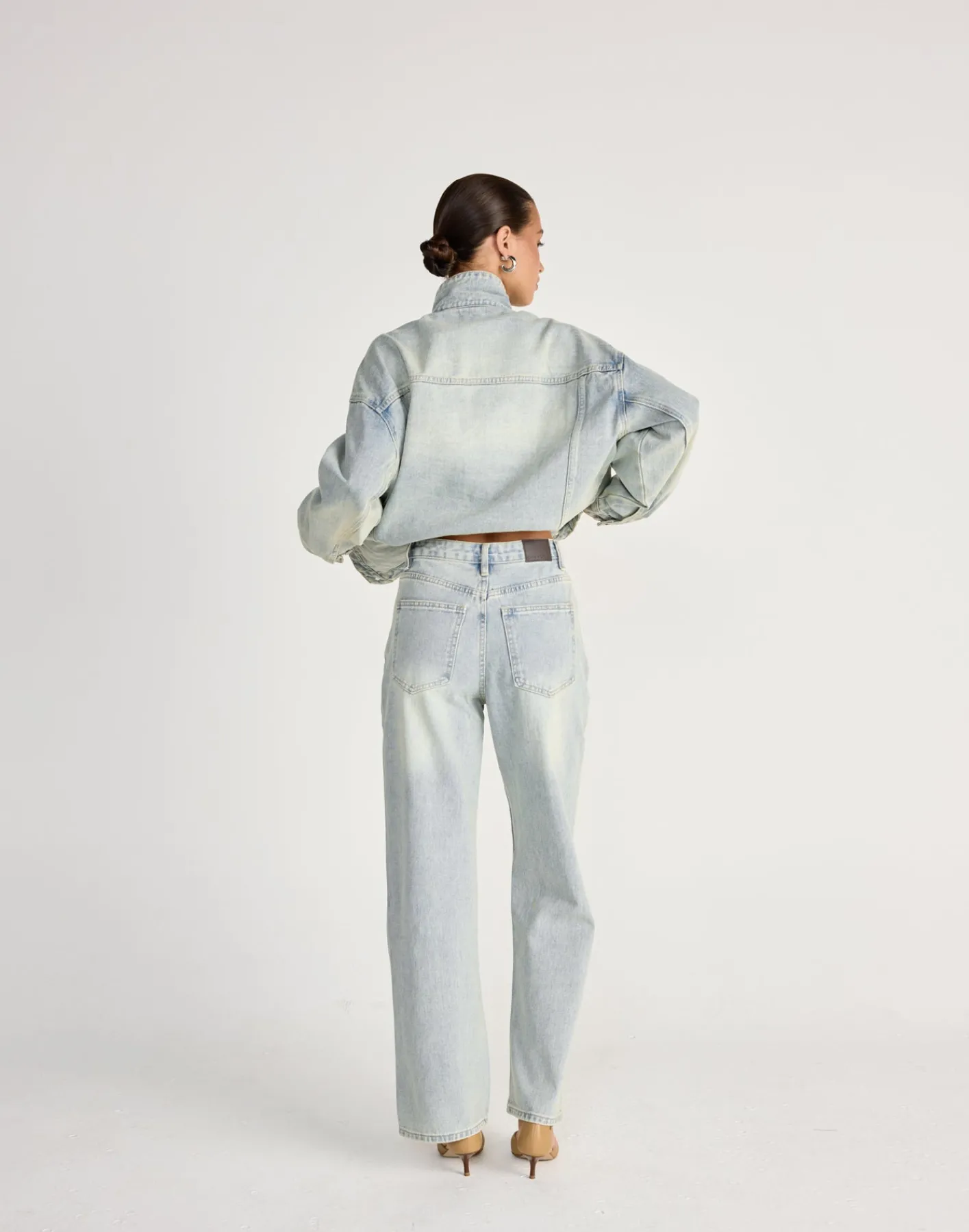 Briggs Jeans (Sanded Wash)*CHARCOAL CLOTHING Hot