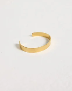 Camillia Bracelet (Gold)*CHARCOAL CLOTHING Fashion