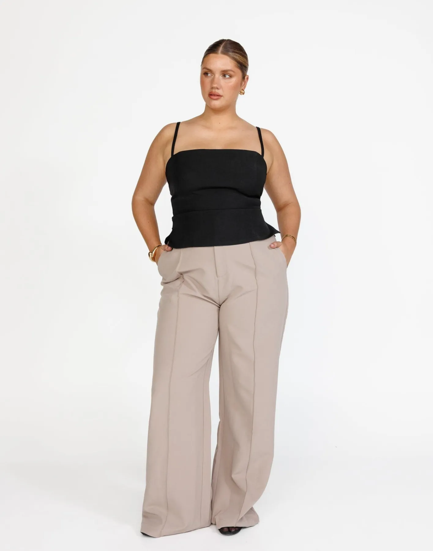 Caris Top (Black)*CHARCOAL Best