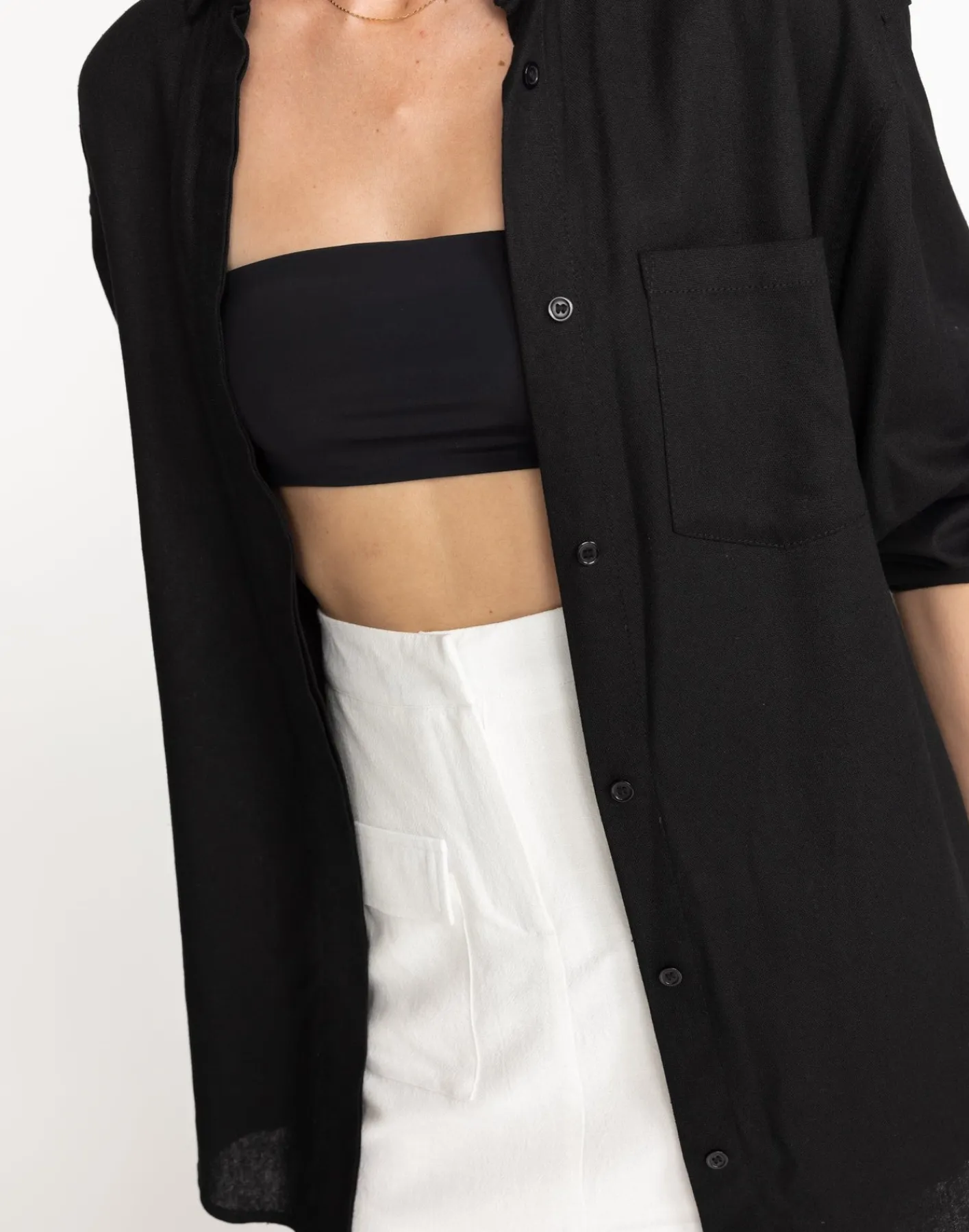 Cheryl Mini Skirt (White)*CHARCOAL Clearance