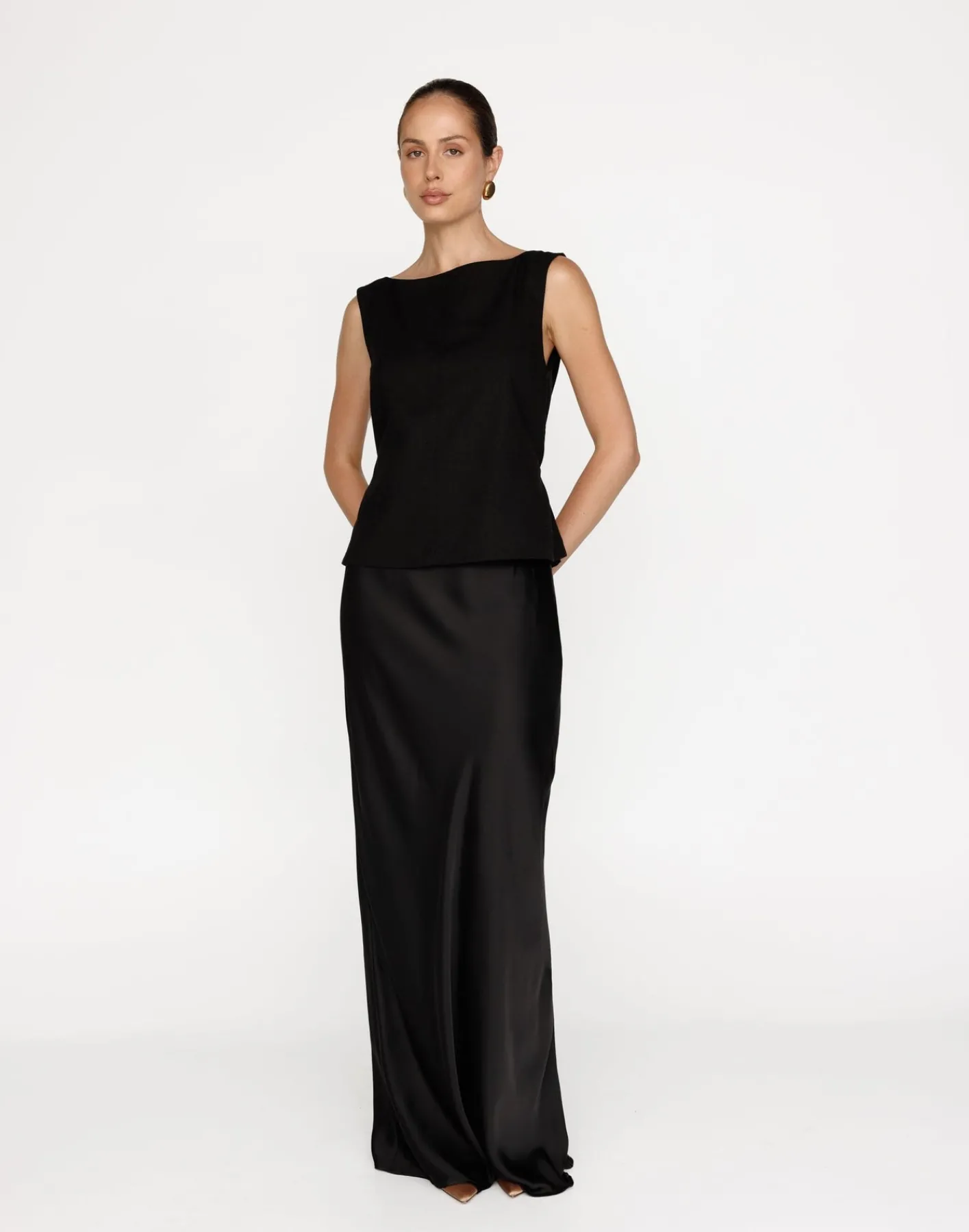 Corinne Top (Black)*CHARCOAL Hot