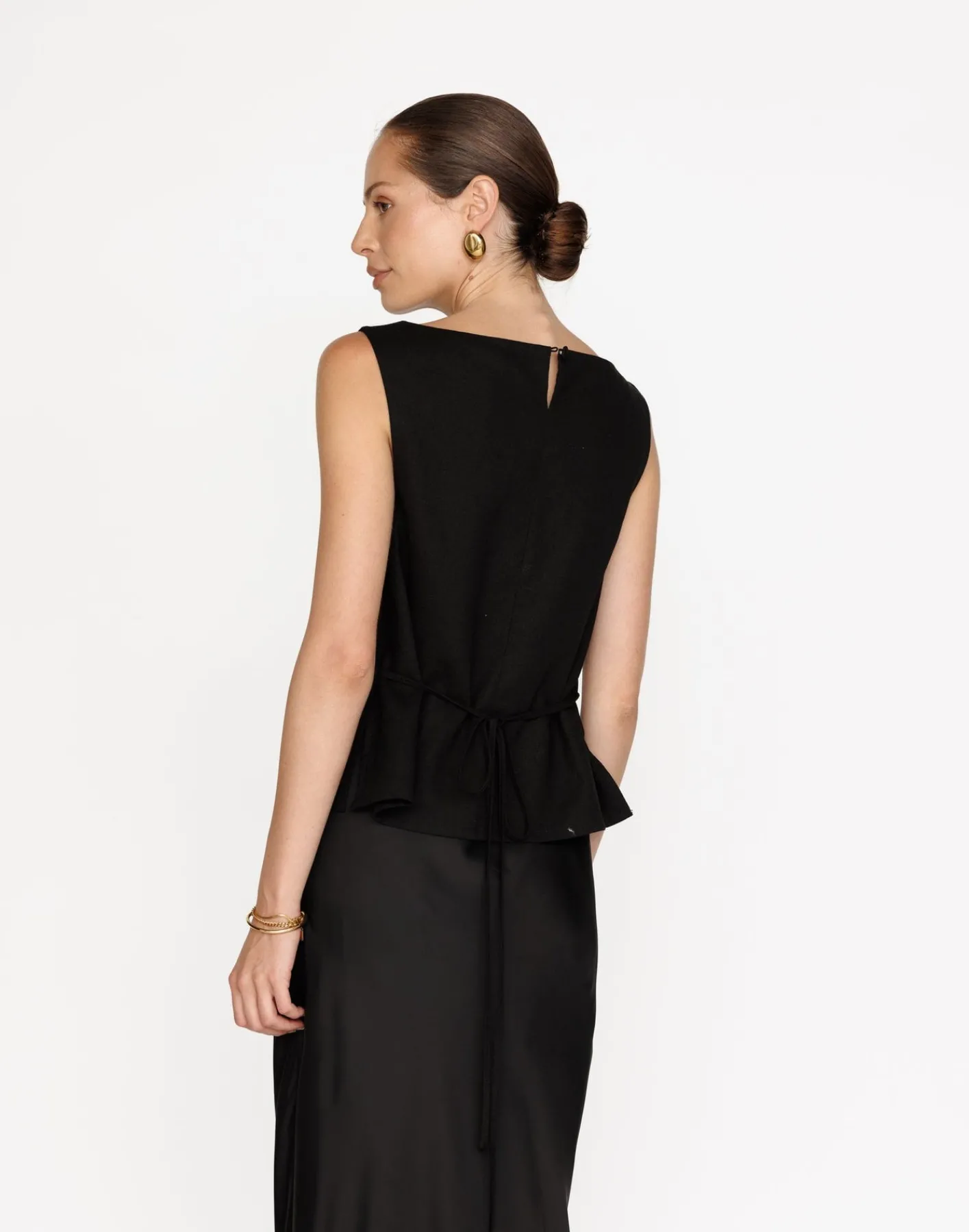 Corinne Top (Black)*CHARCOAL Hot