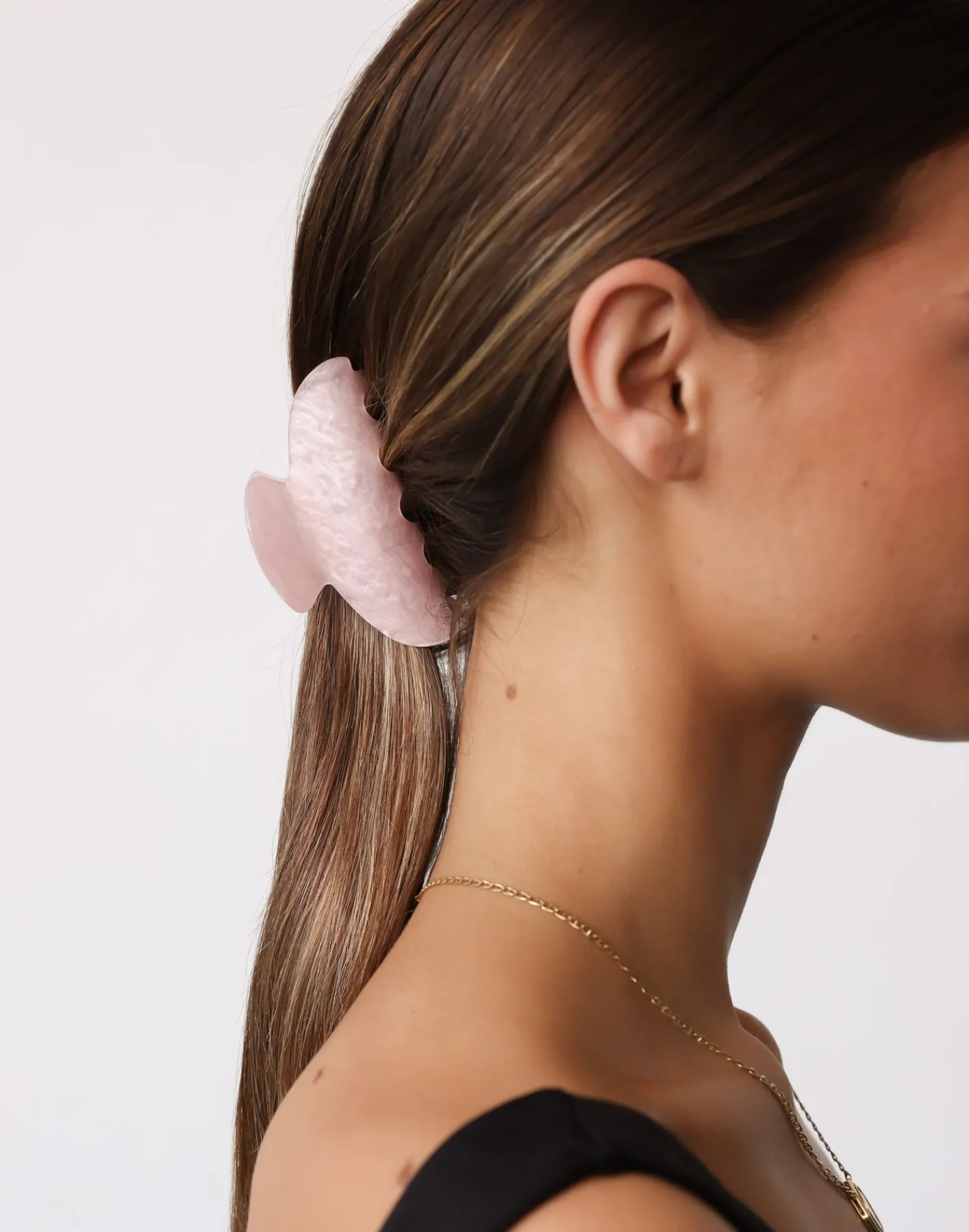 Danielle Hair Clip (Blush)*CHARCOAL Fashion