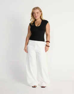 Deka Top (Black)*CHARCOAL CLOTHING Clearance