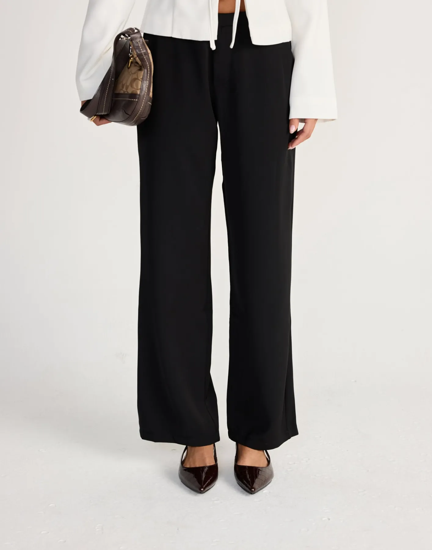Elara Pants - Petite (Black)*CHARCOAL CLOTHING Online