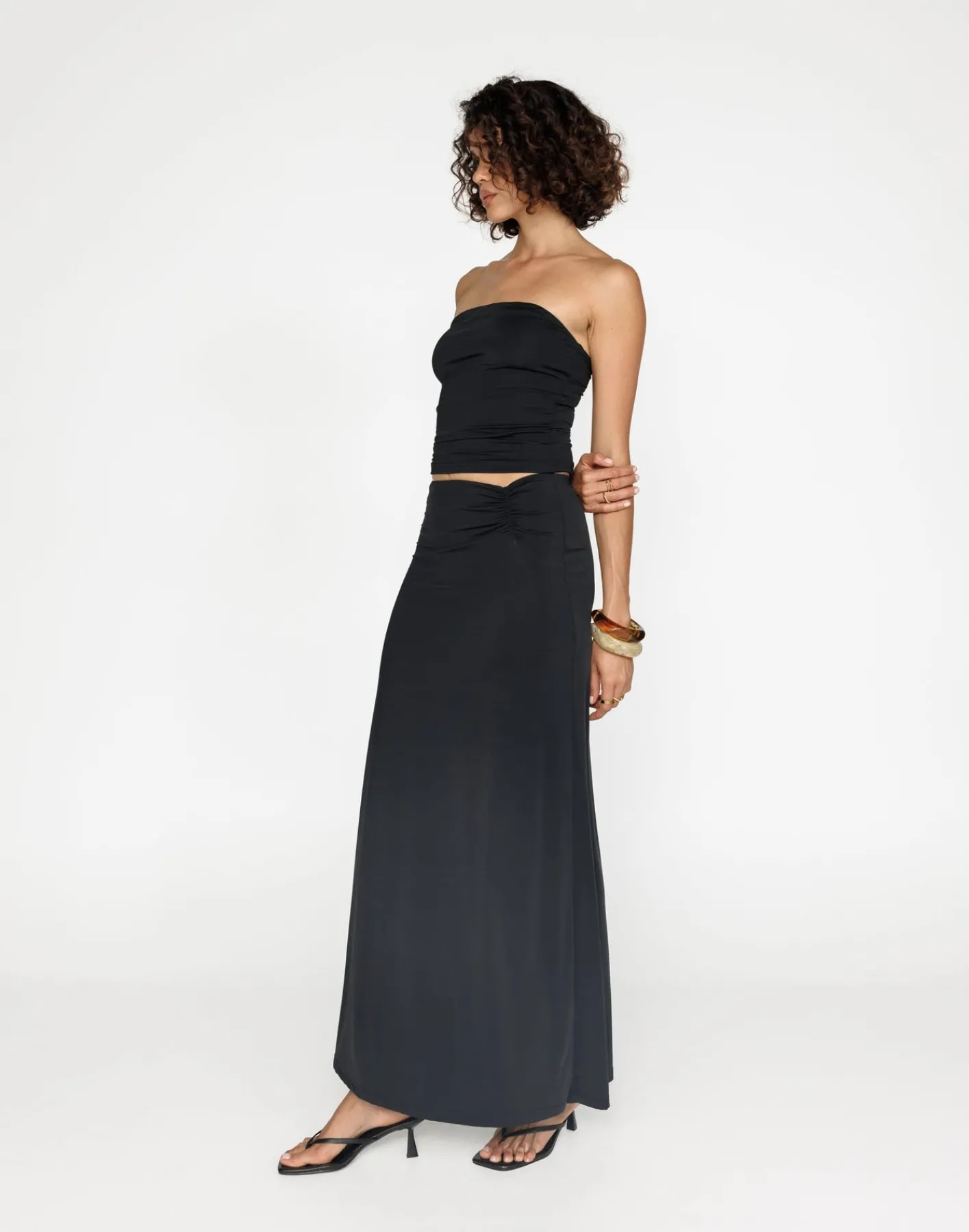 Emersen Maxi Skirt (Black)*CHARCOAL New