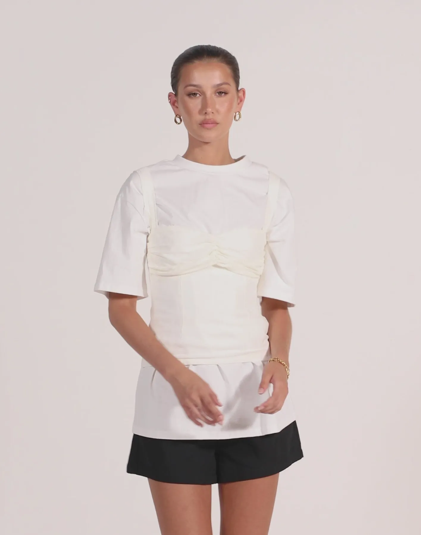 Helga Top (White)*CHARCOAL CLOTHING Hot