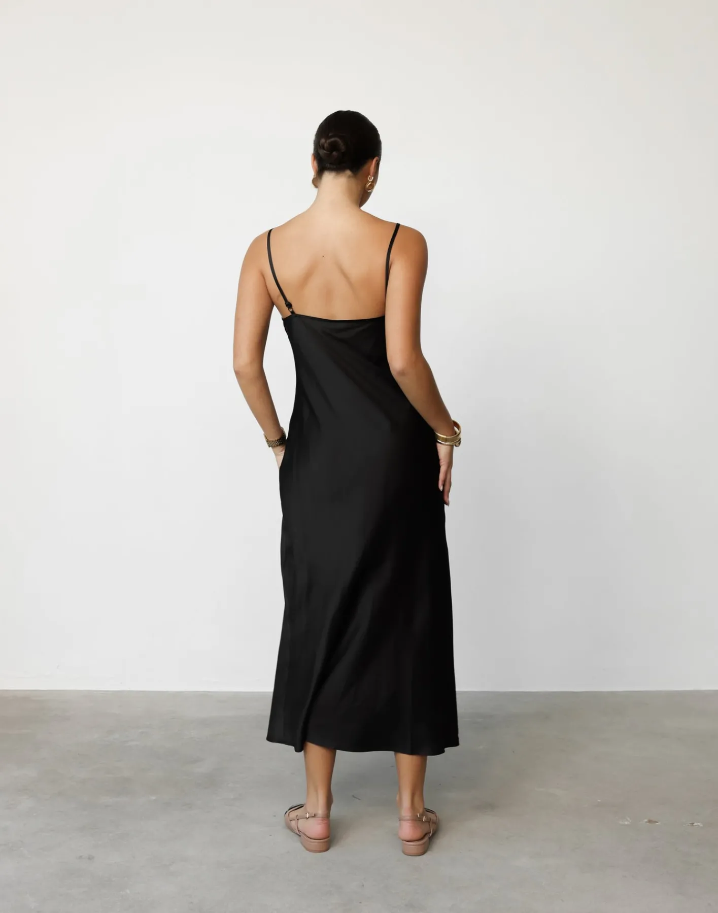 Idalia Midi Dress (Black)*CHARCOAL Clearance