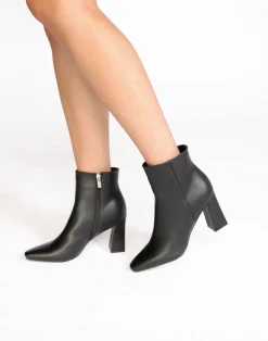 Indeera Boots (Black) - By*Billini Discount