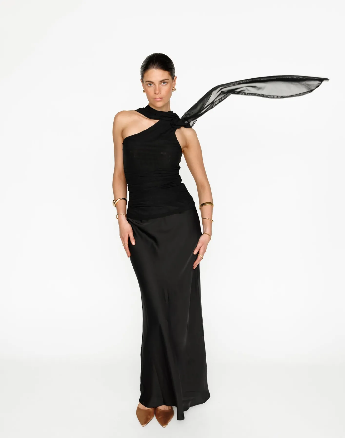 Indy Top (Black)*CHARCOAL CLOTHING Clearance