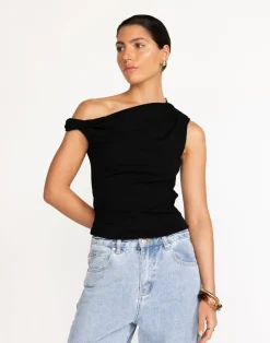 Jessi Top (Black)*Q-Trend Discount