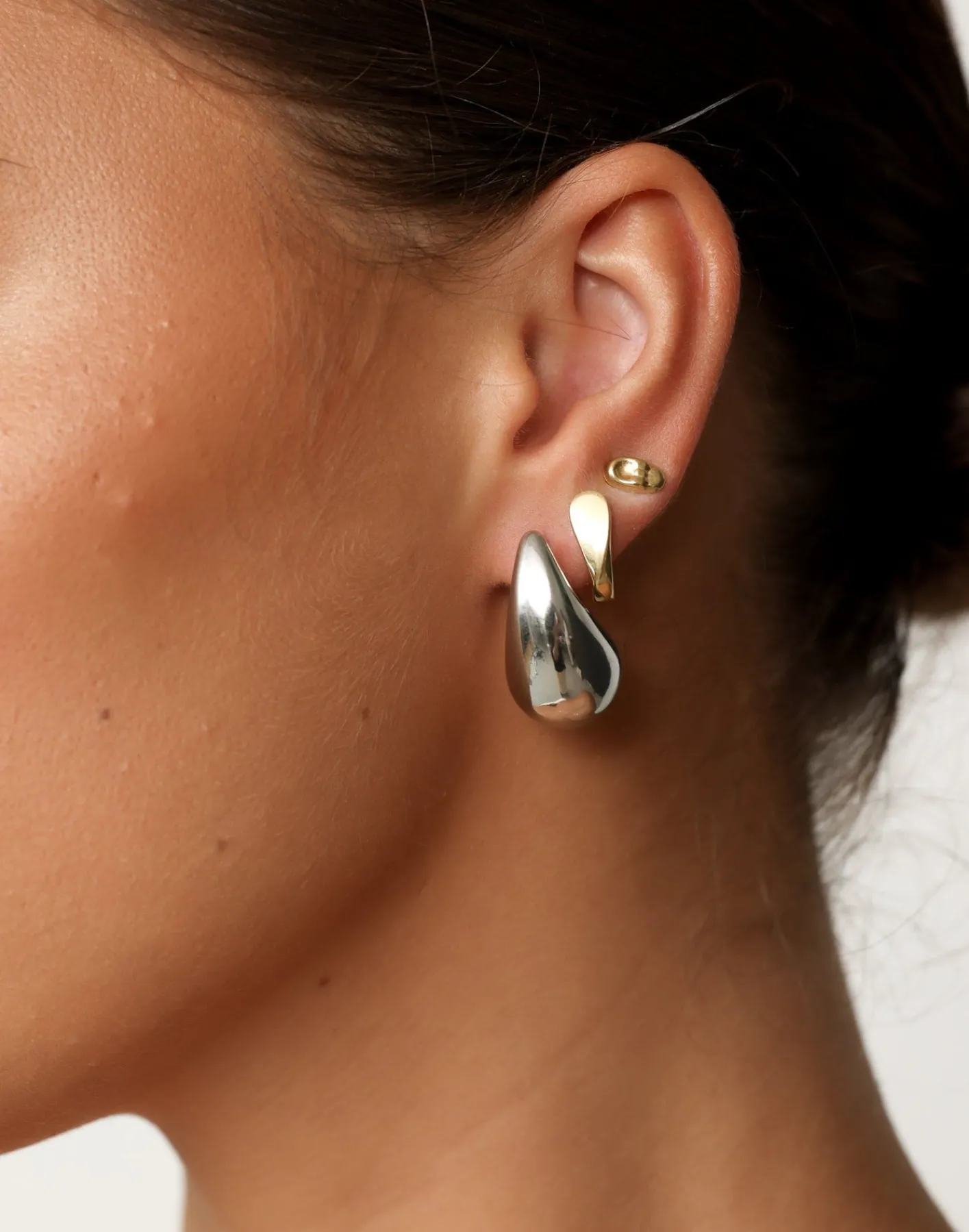 Jessika Earrings (Silver)*CHARCOAL Clearance