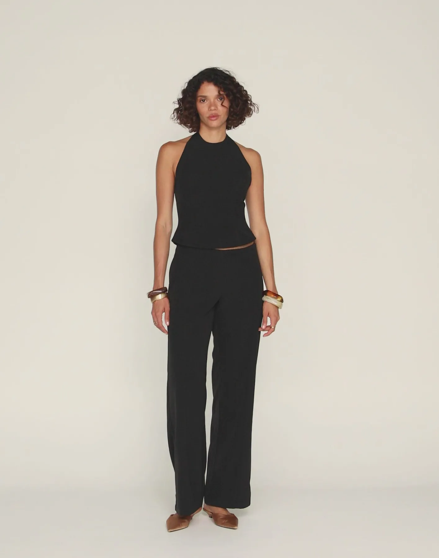 Kalla Top (Black)*CHARCOAL Outlet