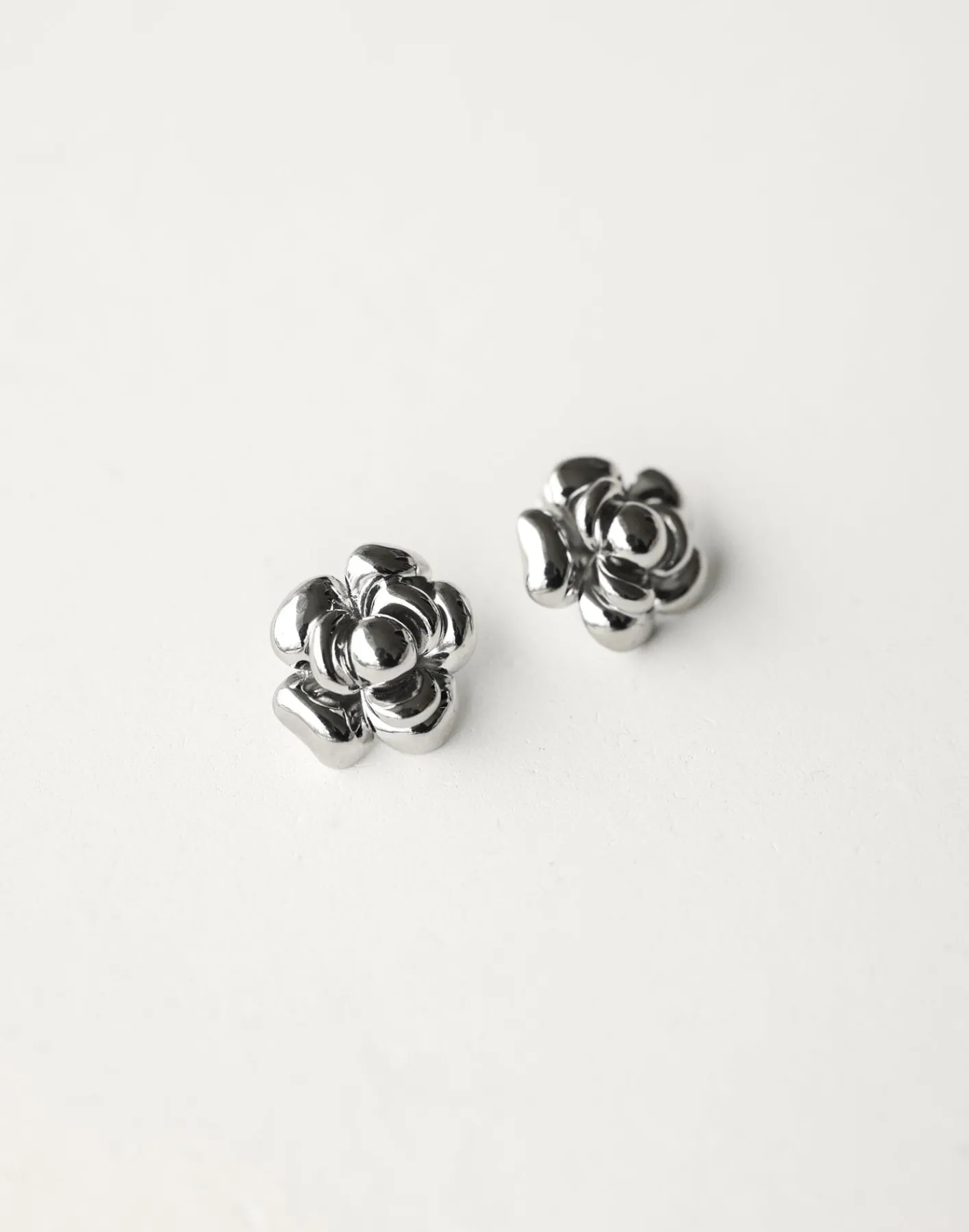 Kayliana Earrings (Silver)*CHARCOAL Hot