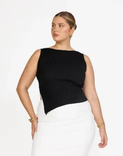 Kienna Top (Black)*Q-Trend Best