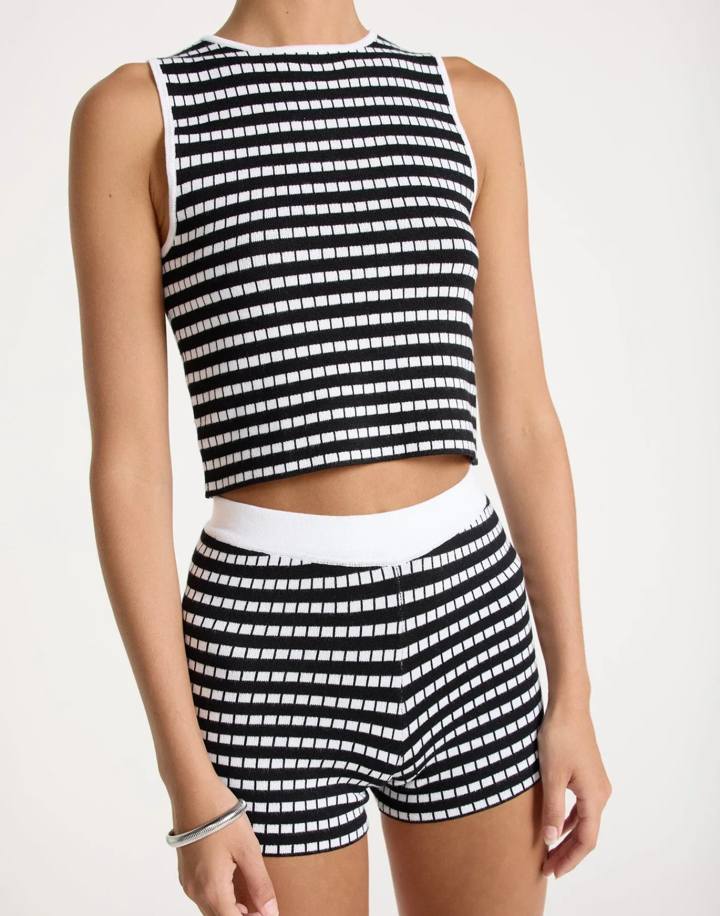 Kika Top (Black/White)*CHARCOAL CLOTHING Online