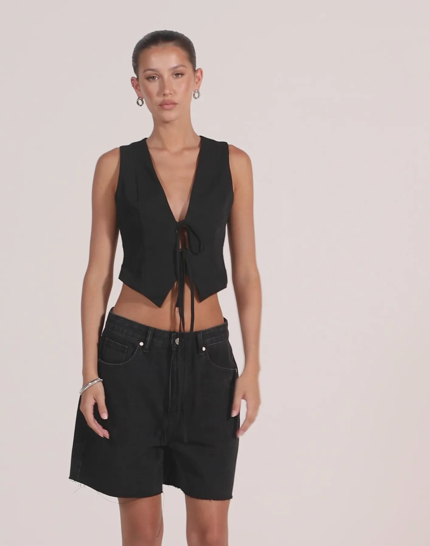 Kimberly Top (Black)*CHARCOAL CLOTHING Fashion