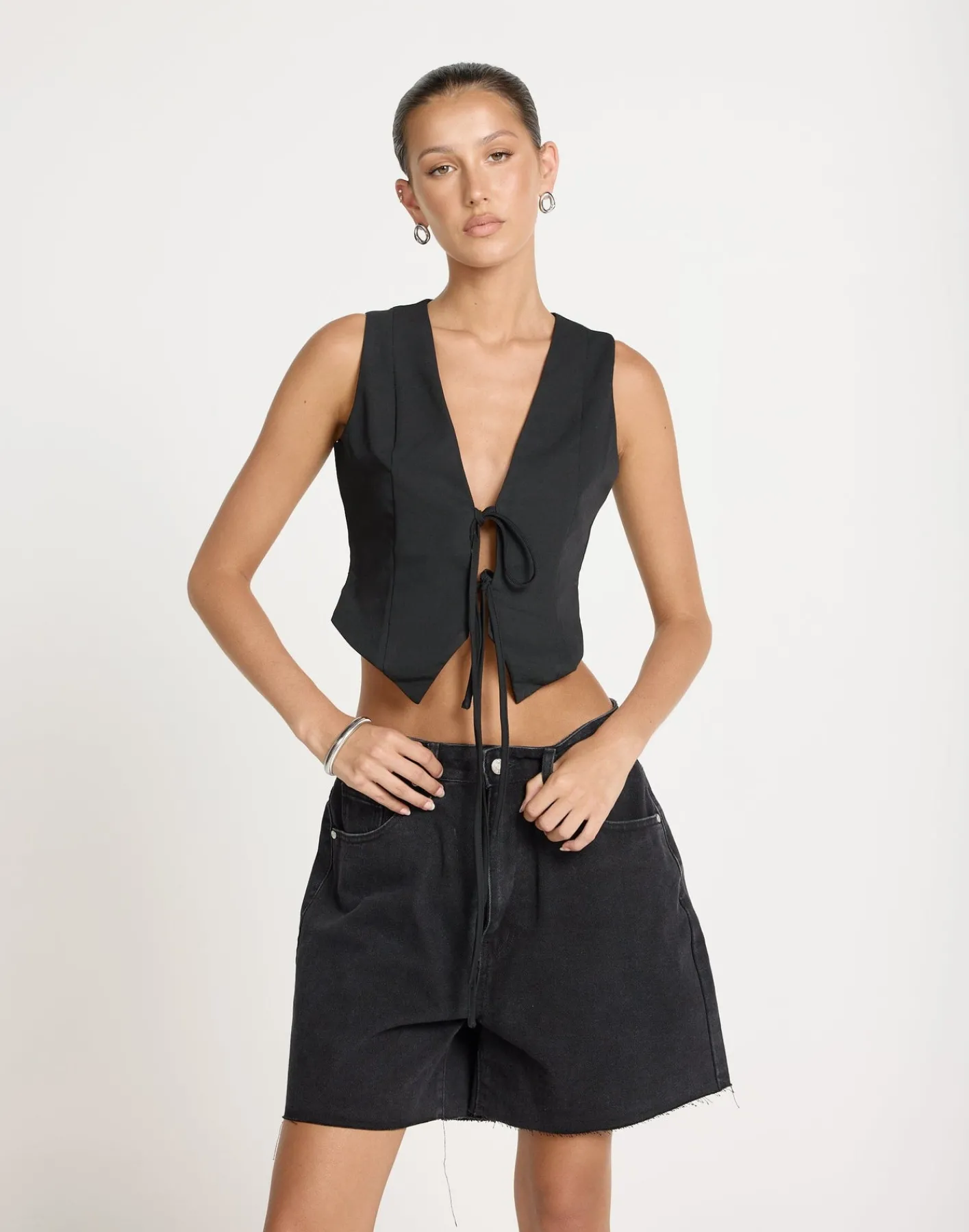 Kimberly Top (Black)*CHARCOAL CLOTHING Fashion