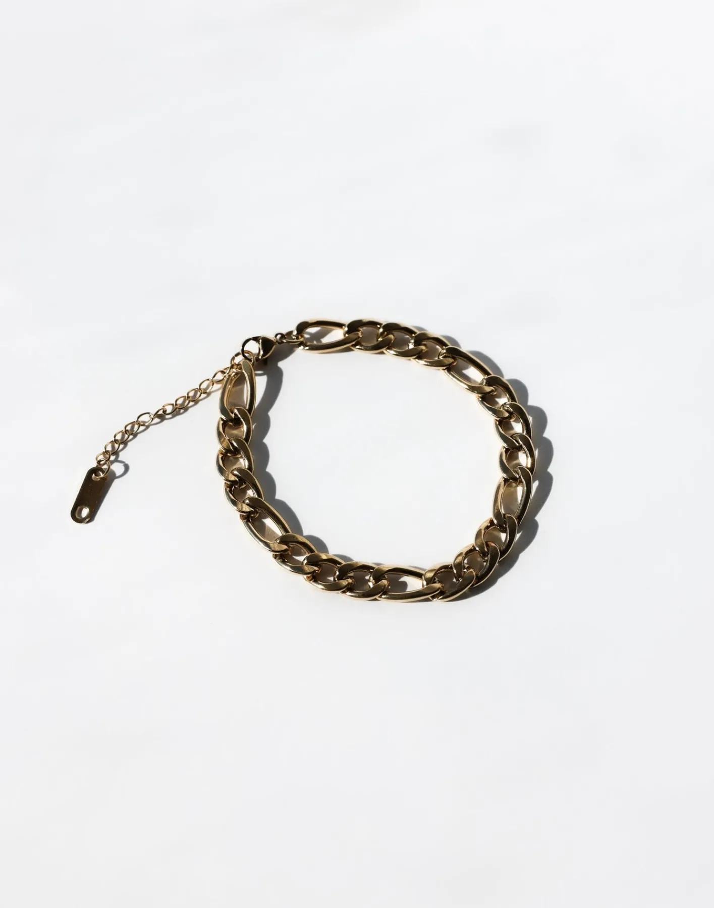 Linnea Bracelet (Gold)*CHARCOAL Fashion