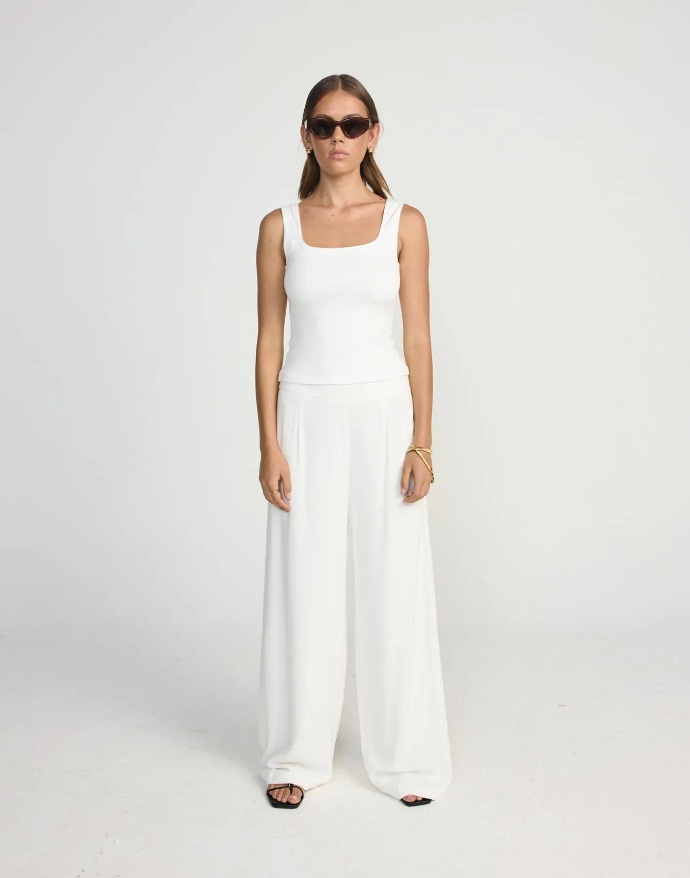 Lisbeth Pants (White)*CHARCOAL CLOTHING Discount