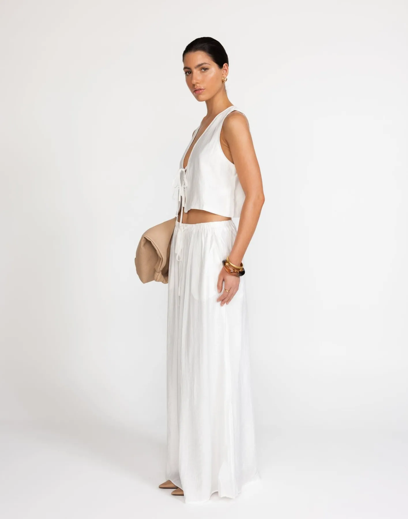 Madi Maxi Skirt (White)*CHARCOAL Outlet