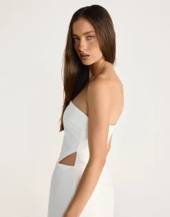 Mariza Maxi Dress (White)*CHARCOAL Sale