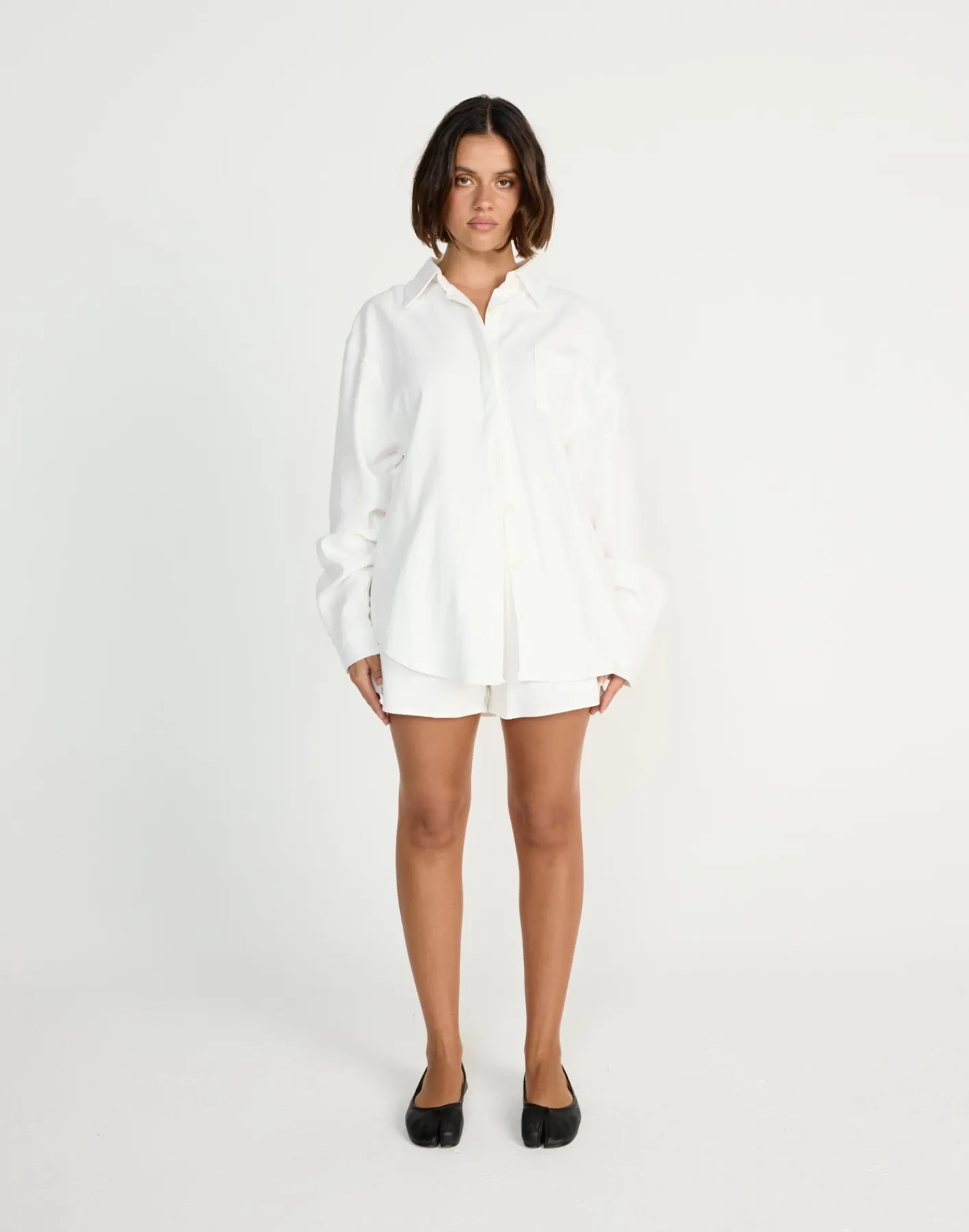 Mikah Shorts (White)*CHARCOAL CLOTHING Outlet