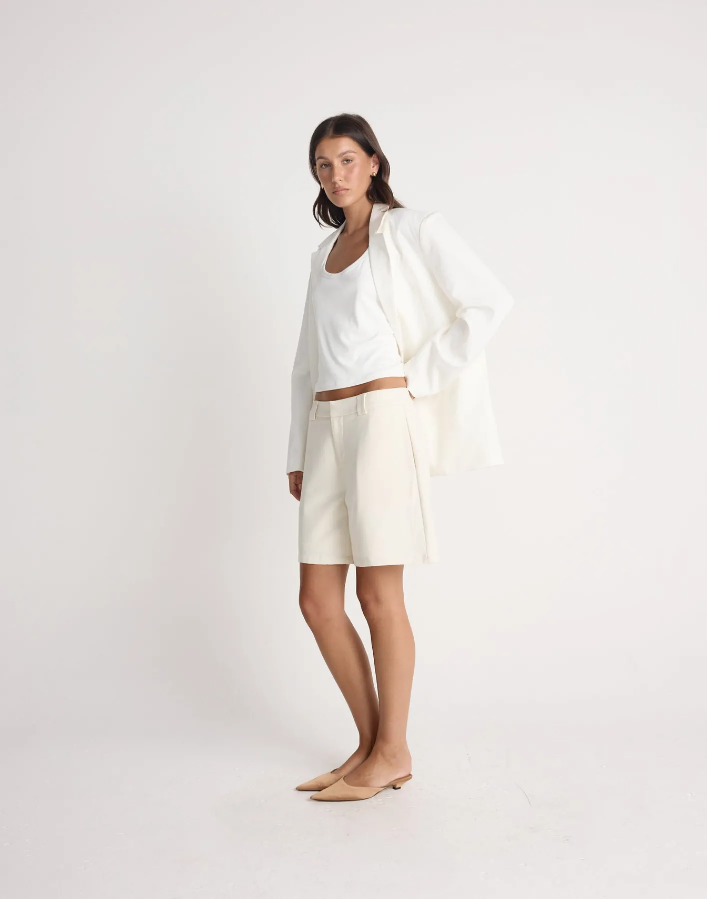 Pearson Shorts (Oat)*CHARCOAL CLOTHING Hot