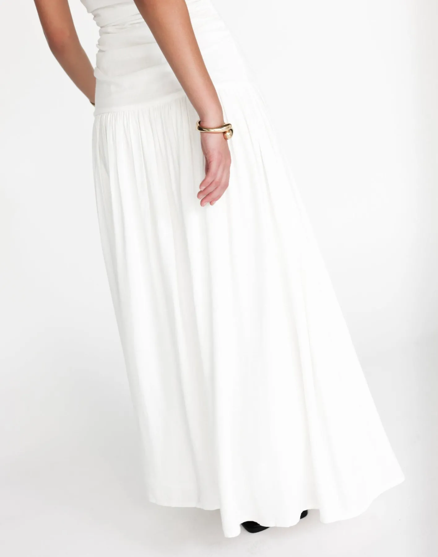 Reese Maxi Dress (White)*CHARCOAL Hot