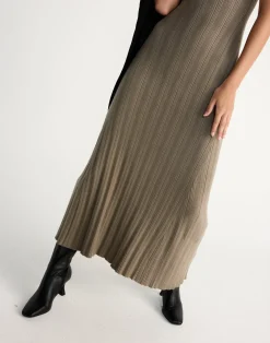 Robin Maxi Dress (Dusty Olive)*CHARCOAL CLOTHING Sale