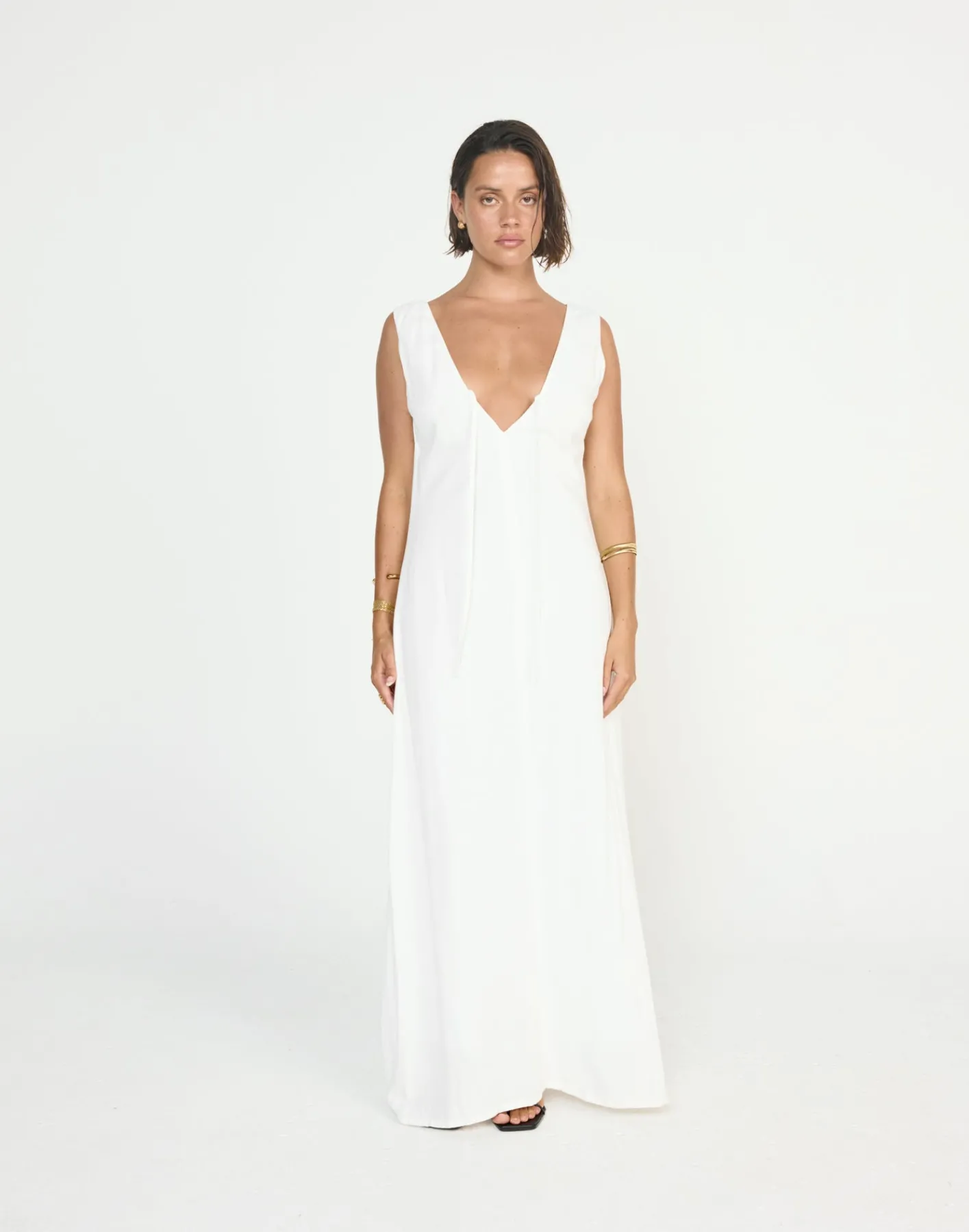 Seascape Maxi Dress (White)*CHARCOAL CLOTHING Sale