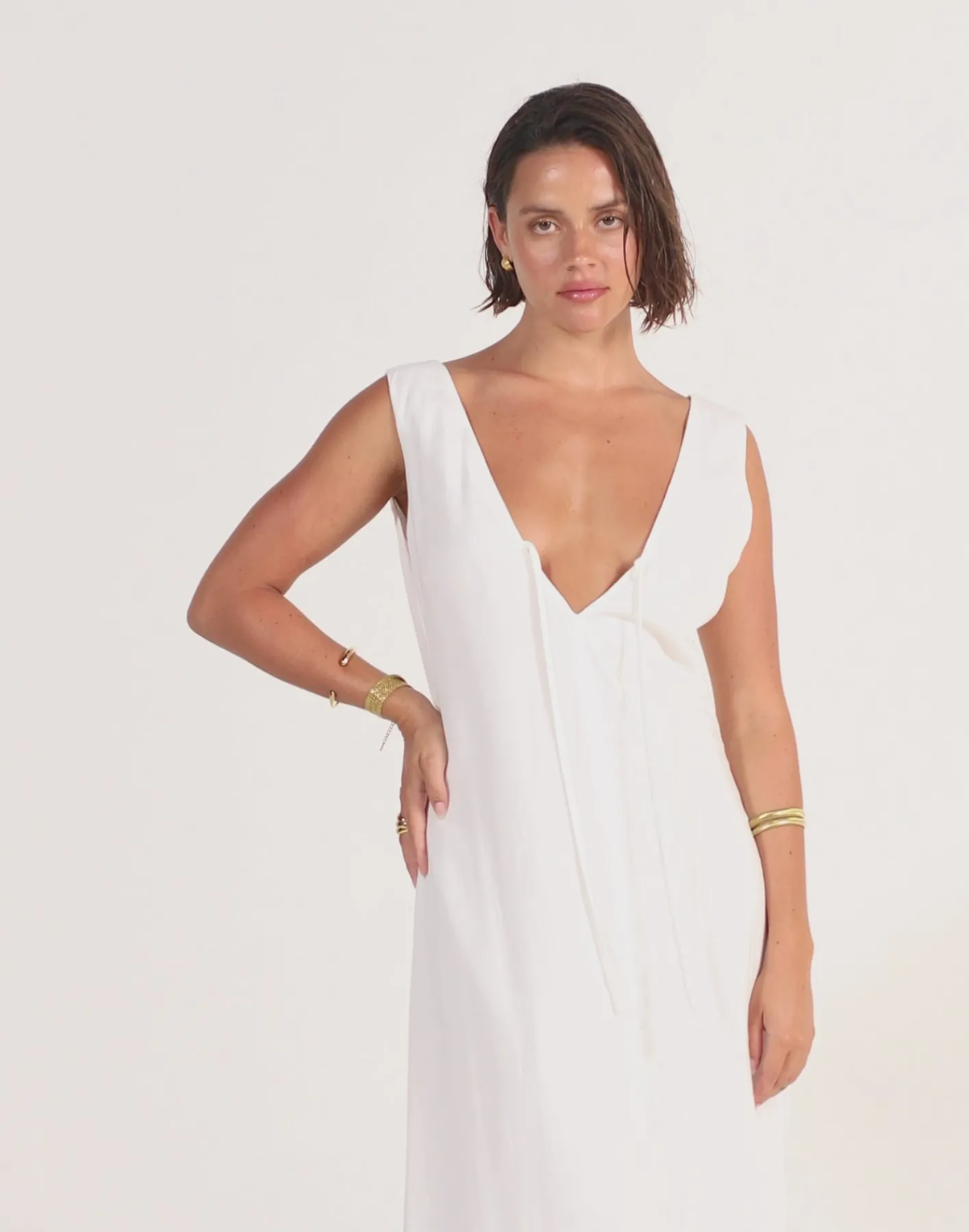 Seascape Maxi Dress (White)*CHARCOAL CLOTHING Sale
