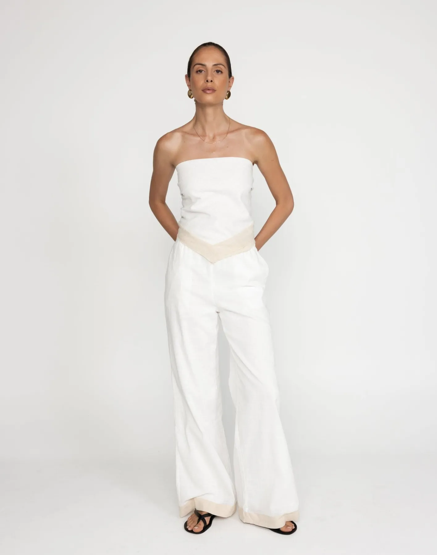 Suzy Pants (White)*CHARCOAL Best