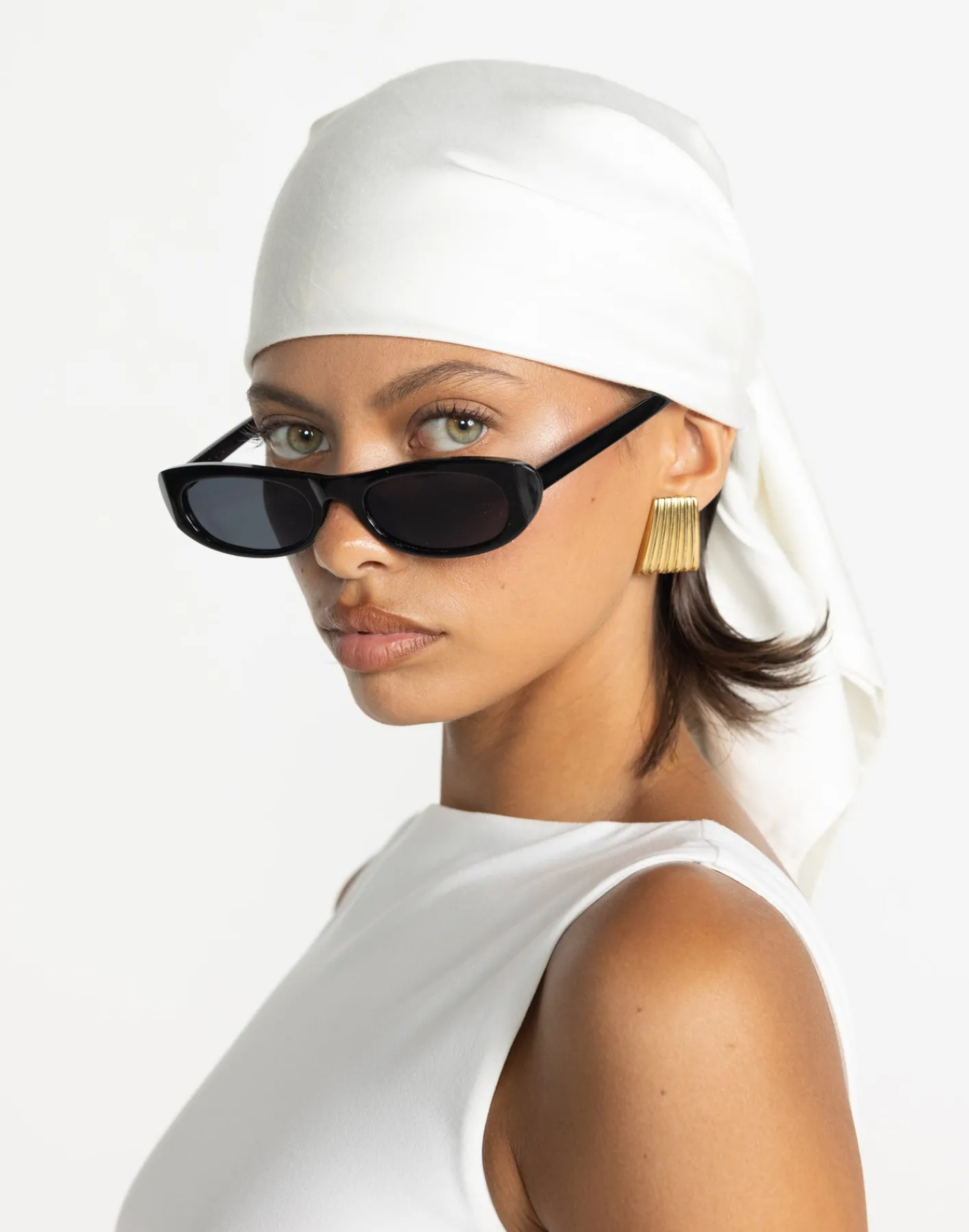 Teyana Earrings (Gold)*CHARCOAL Clearance
