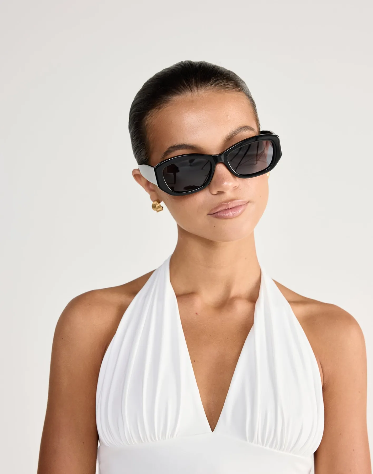 The Diaz Sunglasses (Black-Black) - By Banb*BANBE Fashion