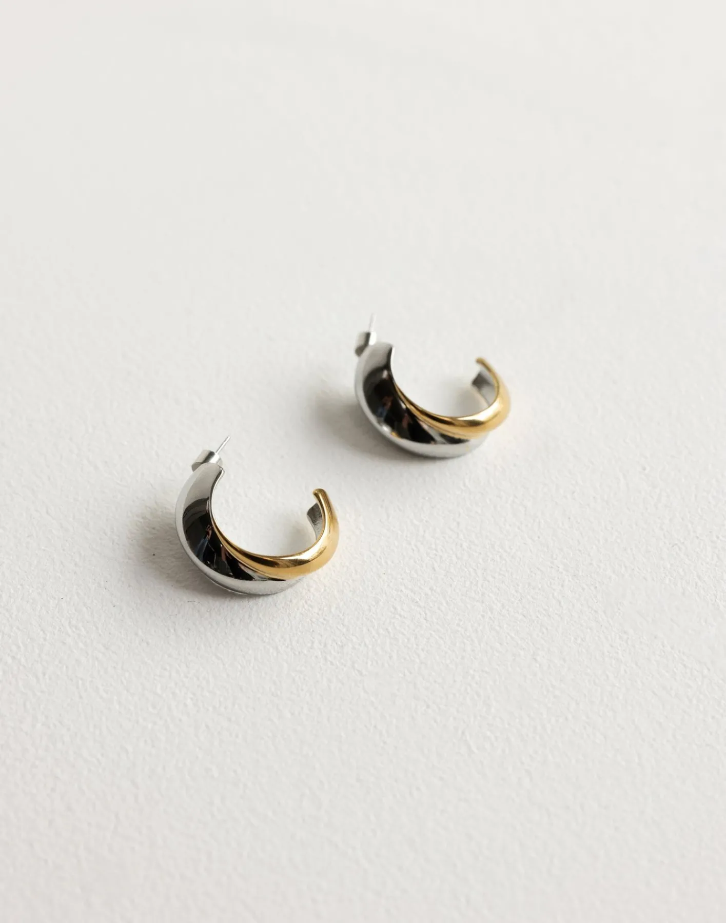 Trina Earrings (Gold/Silver)*CHARCOAL Hot