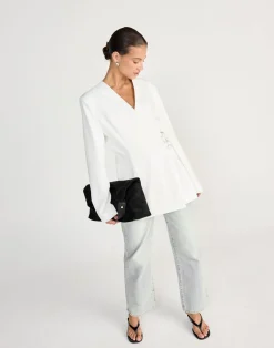 Vianne Blazer (White)*CHARCOAL CLOTHING New
