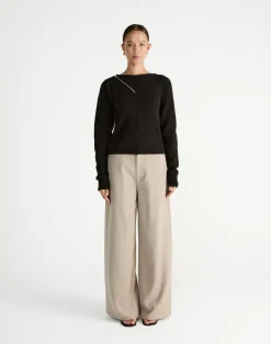 Wynter Long Sleeve Top (Black)*CHARCOAL Hot